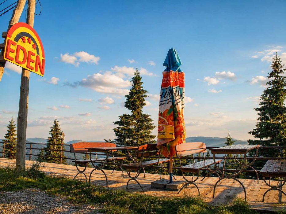 Pensiunea Eden Rânca – 20 spații de cazare | 1.507 mp + anexă 180 mp | 4 margarete | Transalpina