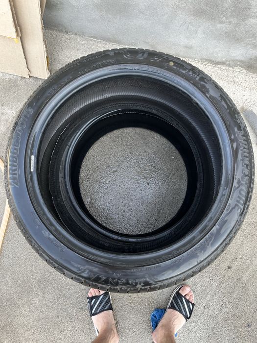Шины Bridgestore в отличном состояний