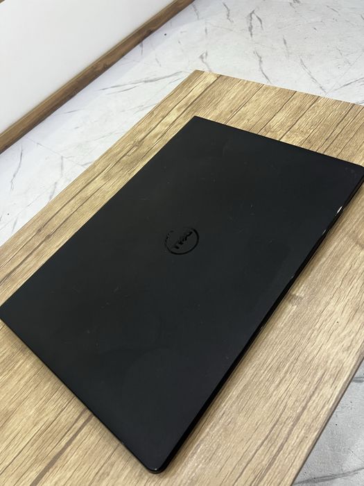 Ноутбук Dell Inspiron 15