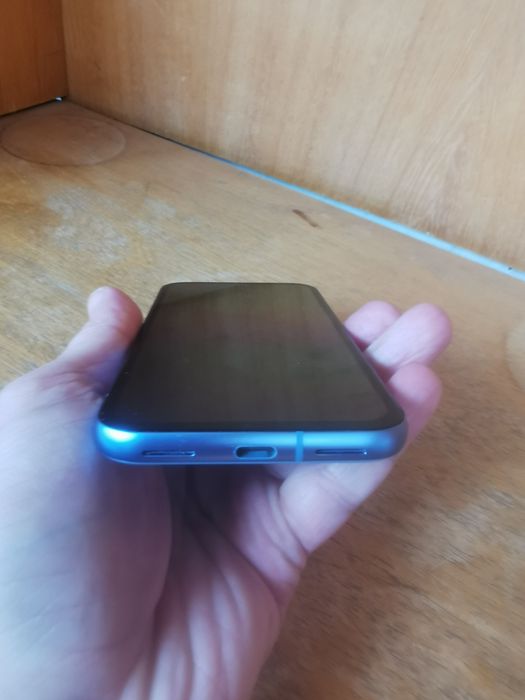 Google Pixel 8a  8/128 GB