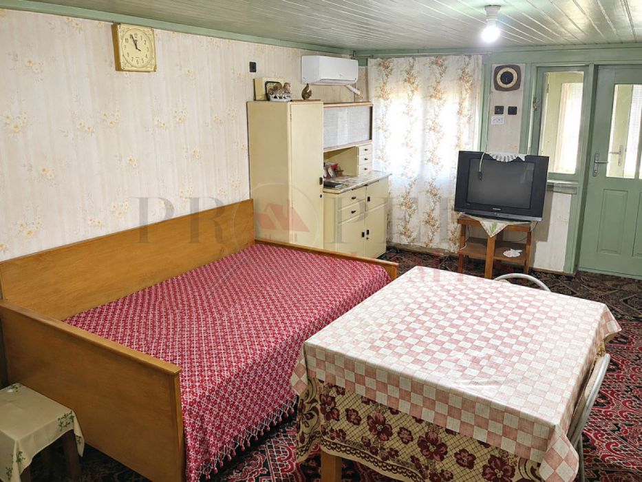 Продажба Къща гр. Горна Оряховица - с. Драганово 101m² и двор 2388m²