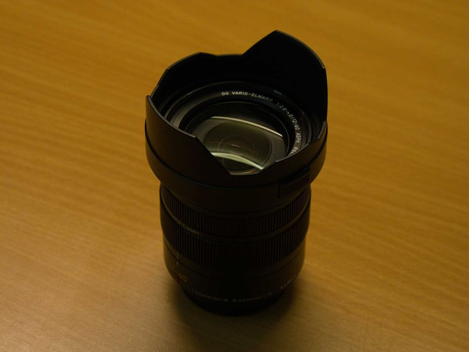Обектив Panasonic Leica 12-60mm f/2.8-4.0 (Работещ, но с проблем)