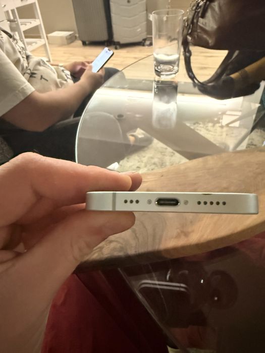 Iphone 16 e 128 gb