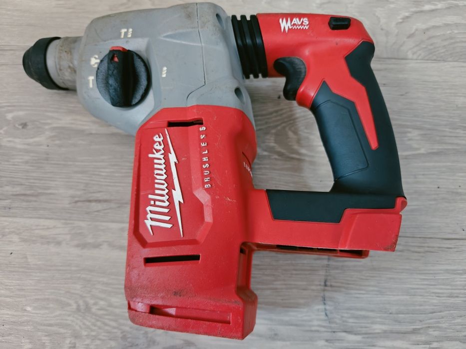 Rotopercutor Milwaukee M18 BLH