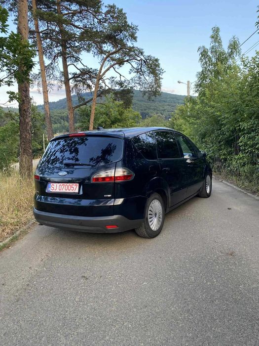ford s-max varianta titan
