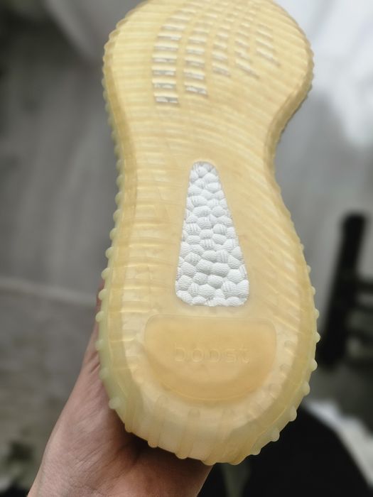 Vand yeezy 350 noi