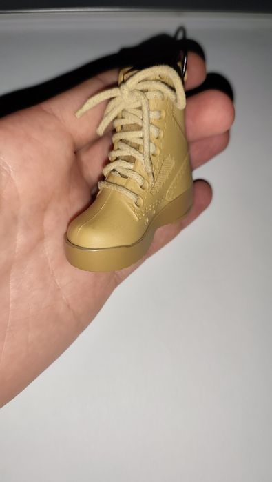 Bricheta breloc bocanc desfăcător sticle