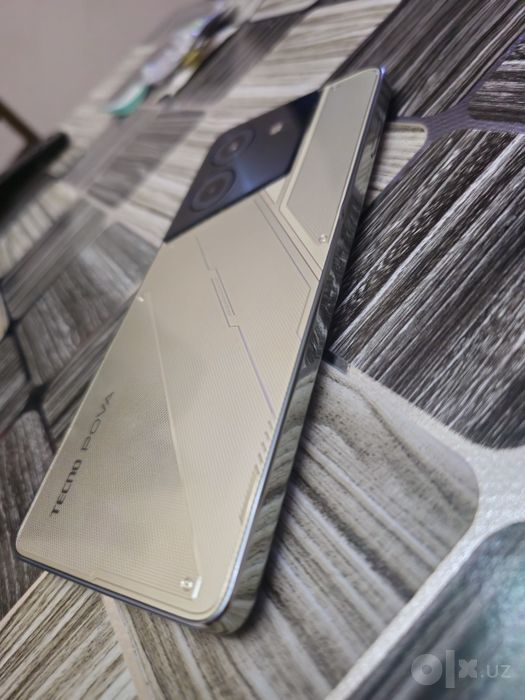Tecno Pova 5 ideal