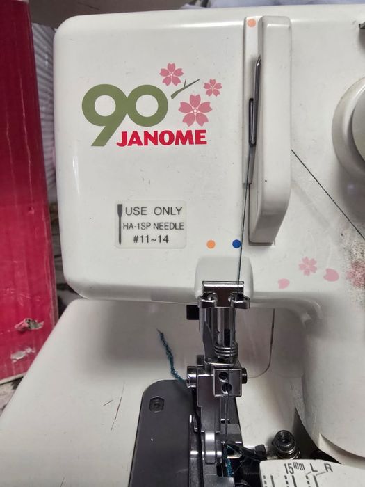 Оверлок Janome MyLock 204D
