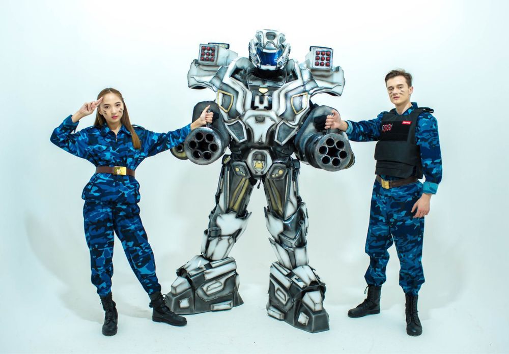 Продаются б/у костюмы для аниматоров