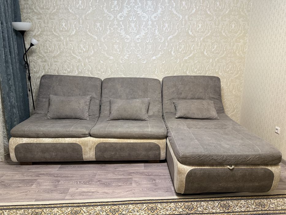 Диван модульный.