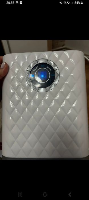 Lampa noua unghii