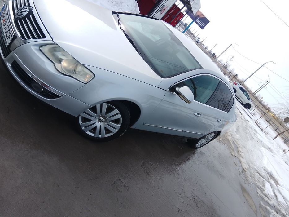 Vand Passat b6    16 benzină