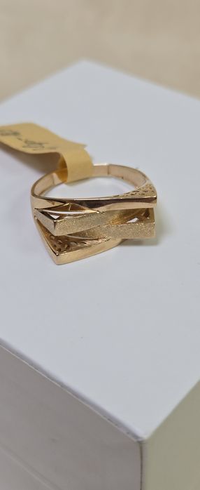 Кольцо золотое за грамм 44000