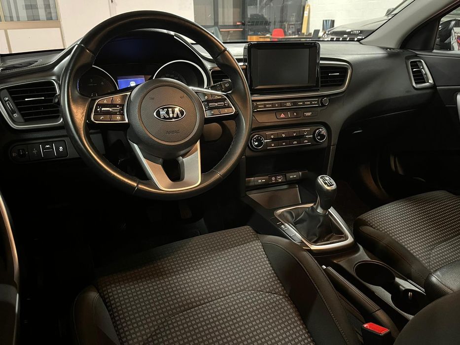Vând kia ceed 2019 1.6 diesel