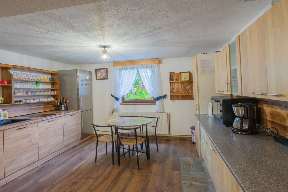 Inchiriez cabana/casa de vacanta/pensiune pe Valea Avrigului jud Sibiu