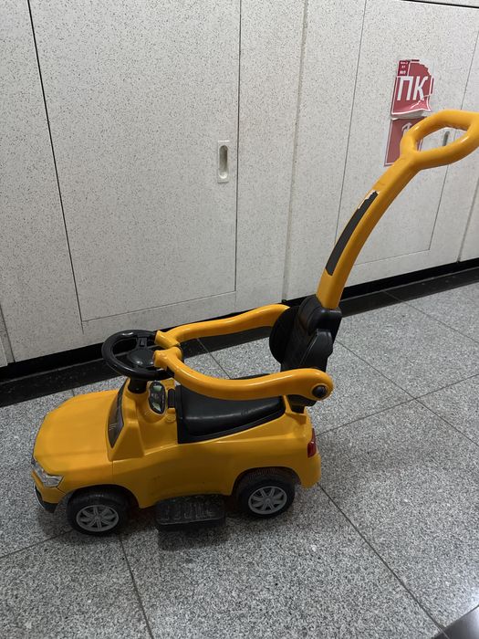 Машинка детская
