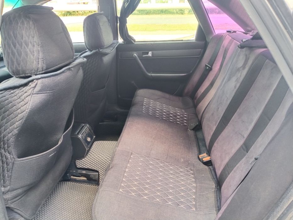 Продам Ауди 100 с4
