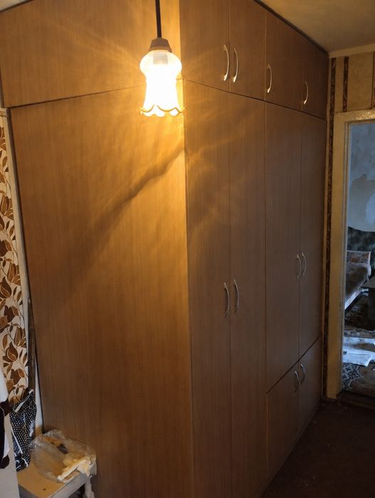 Отдам даром шкафы
