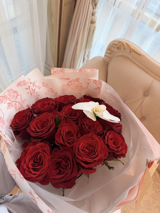 Роза 17шт свежие