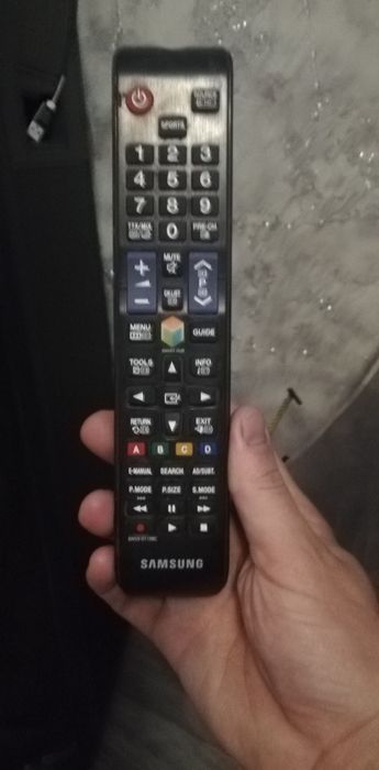 Продам пульт от телевизора