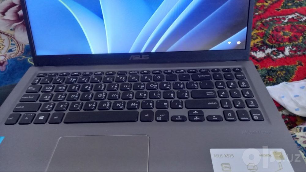 Asus VivaBook X515EA