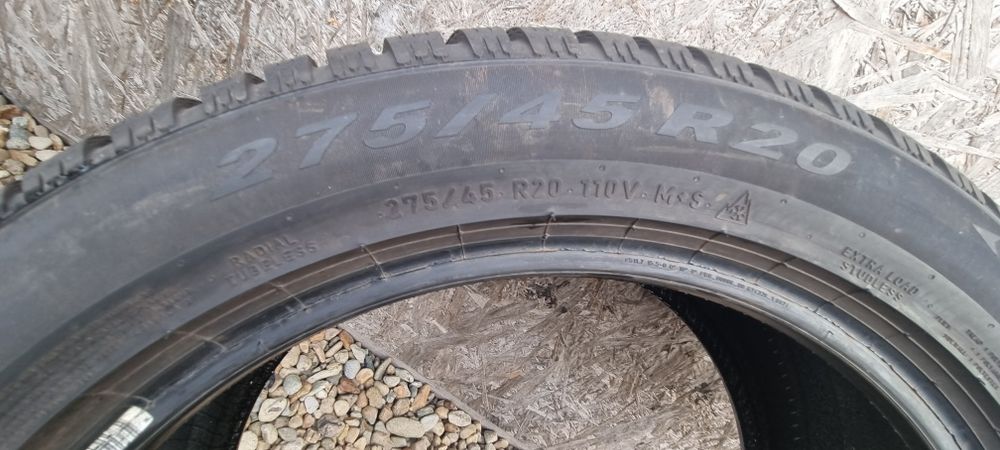 Anvelope Pirelli 275/45 R20 110V M+S PZero 315/40 R21 11Y
