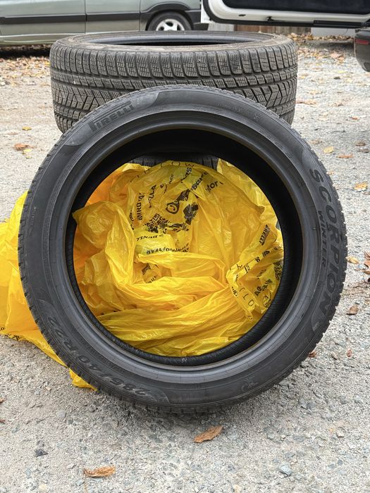 PIRELLI Scorpion Winter 285/40/22