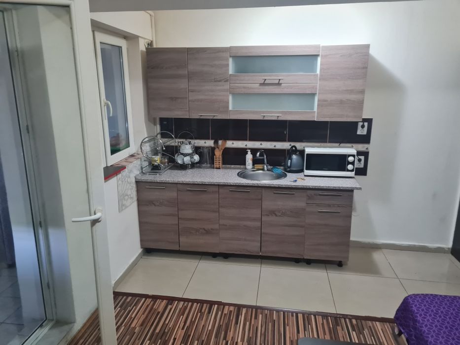 Apartament doua camere piata resita