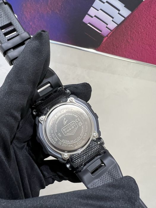Часы Casio G-SHOCK