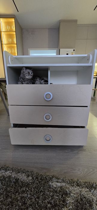 Продам пеленальный стол комод