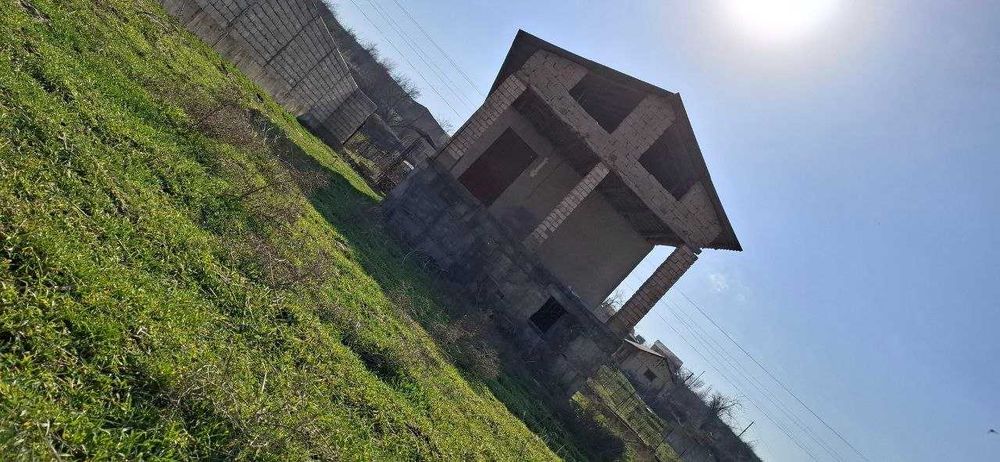12 sotix Dacha sotiladi. Kadastr bor
