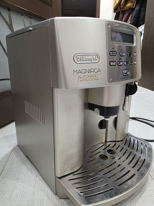 Кафеавтомат Delonghi