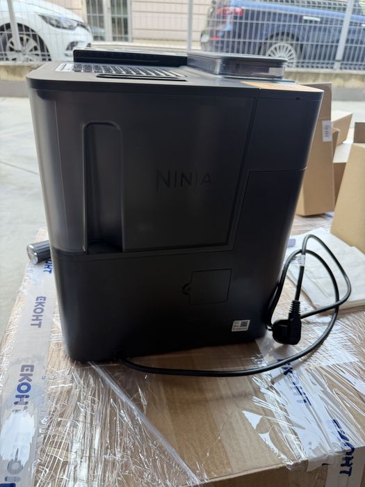Кафеавтомат 3в1 Ninja Luxe Café Pro ES701EU, 1650W, 15 bar, 250 г, 2 л, Barista Assist, 5 настройки пяна, 9 вида еспресо, Инокс