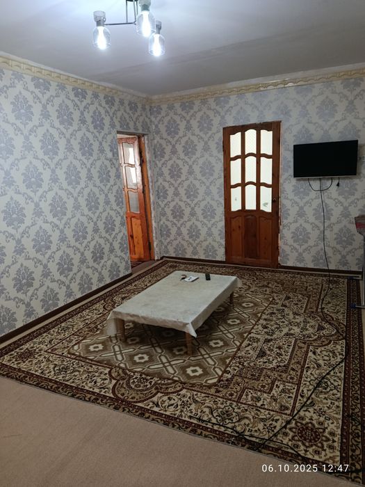 Xo'jayli tumani Drujba ko'chasi 19/9 kvartira sotiladi 3xona