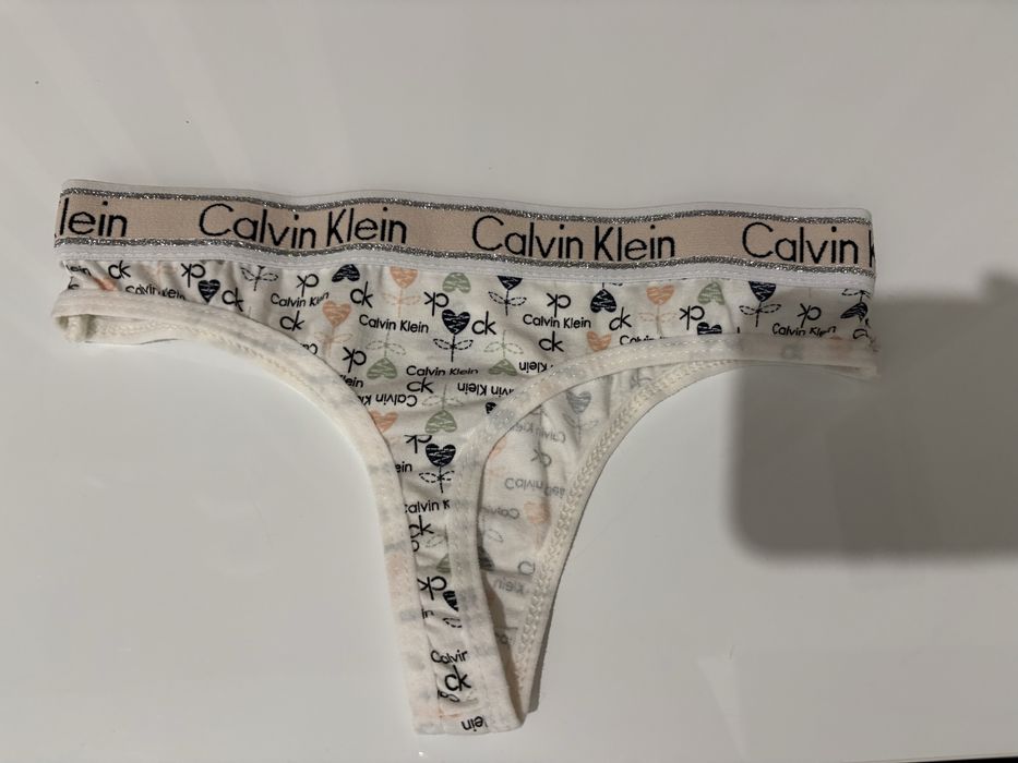 Дамски прашки Calvin Klein