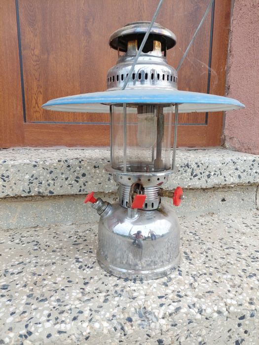 Продавам газова лампа за риболов