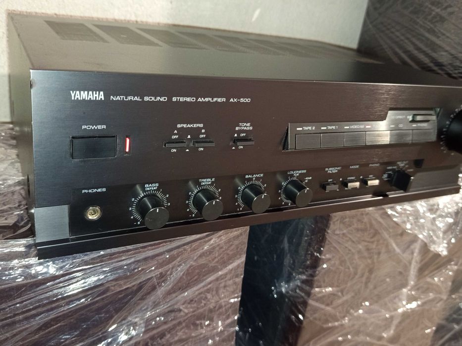 Стерео усилвател Yamaha AX-500