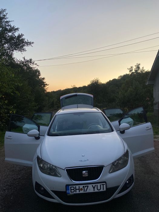 Vând auto Seat ibizza 1,6 tdi