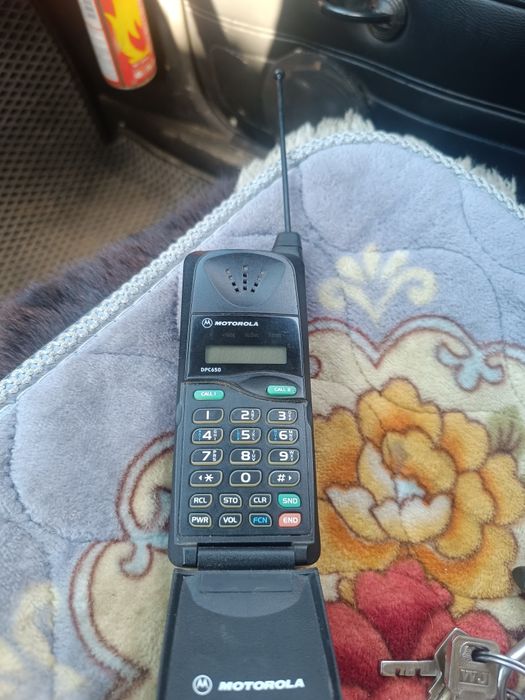 Продам раритет моторолу