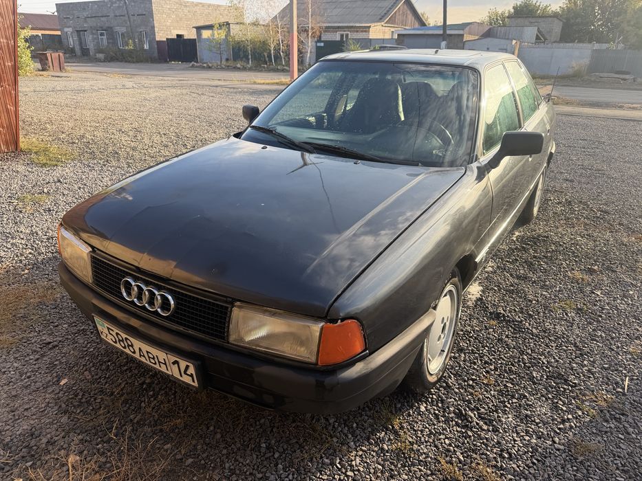 Продам Audi 80.