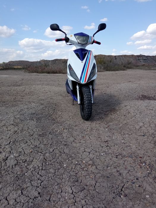 Скутер 125³ vento corca