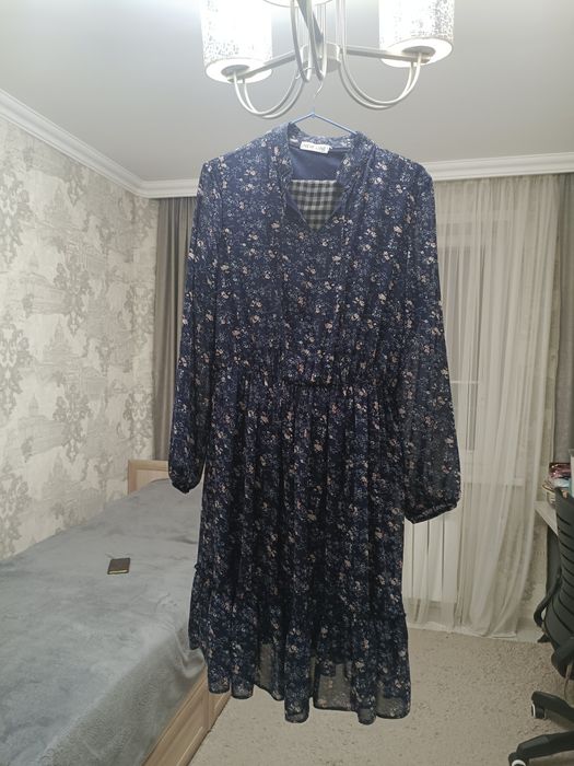 Платье новое 48р