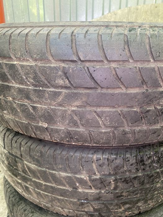 Продам летние шины Yokohama