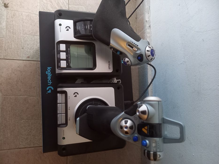 Контролери Logitech G X52 HOTAS Flight Control System - USB