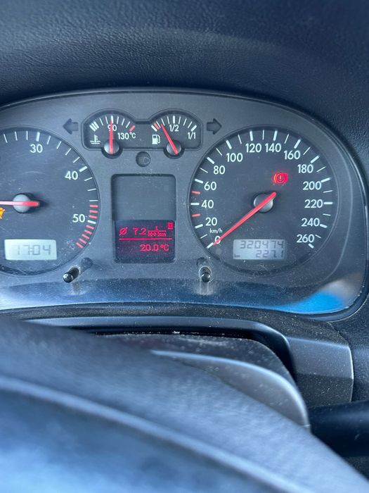 Volkswagen Golf 4 – 1.9 TDI – Motorină