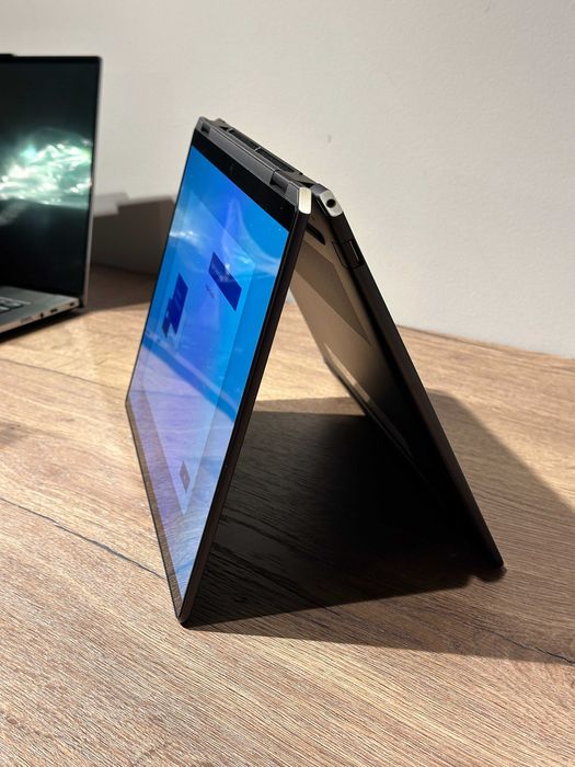 HP Spectre x360 16 2.8K OLED Ultra 7 155H 32GB Nvidia RTX 4050 6GB 1TB