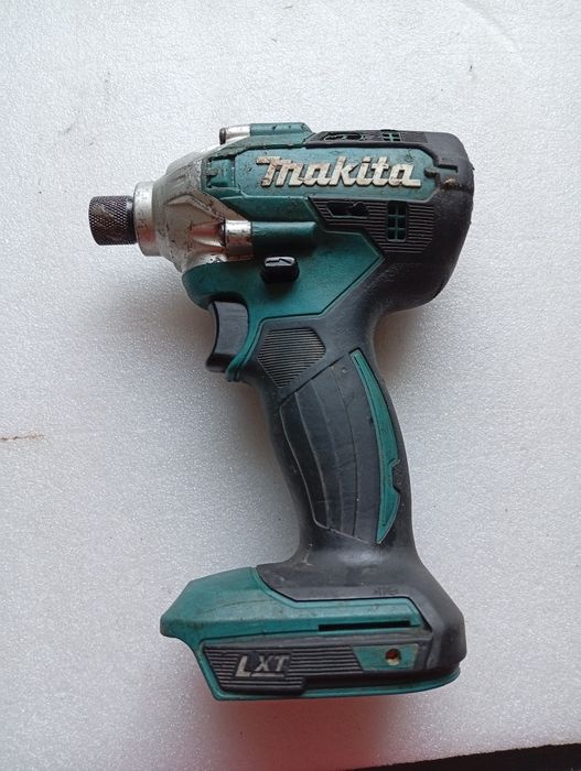 corp impact Makita 18v ,