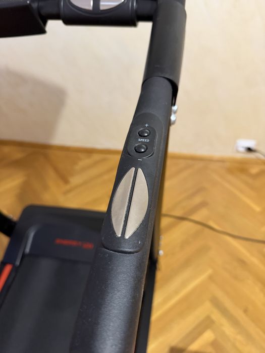 Bandă alergare cu inclinare automată Energy  Fit