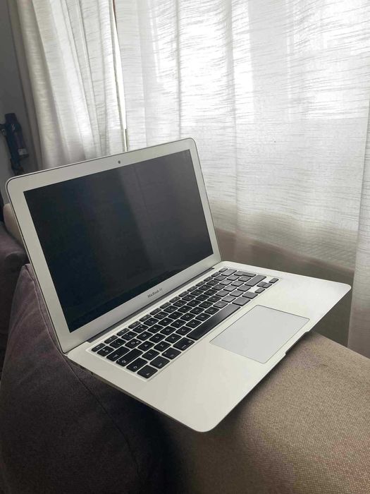 Laptop MacBook Air 13"